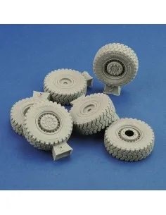 Cougar-4×4 sagged wheels, 1/35 - Royal Model RM772 2