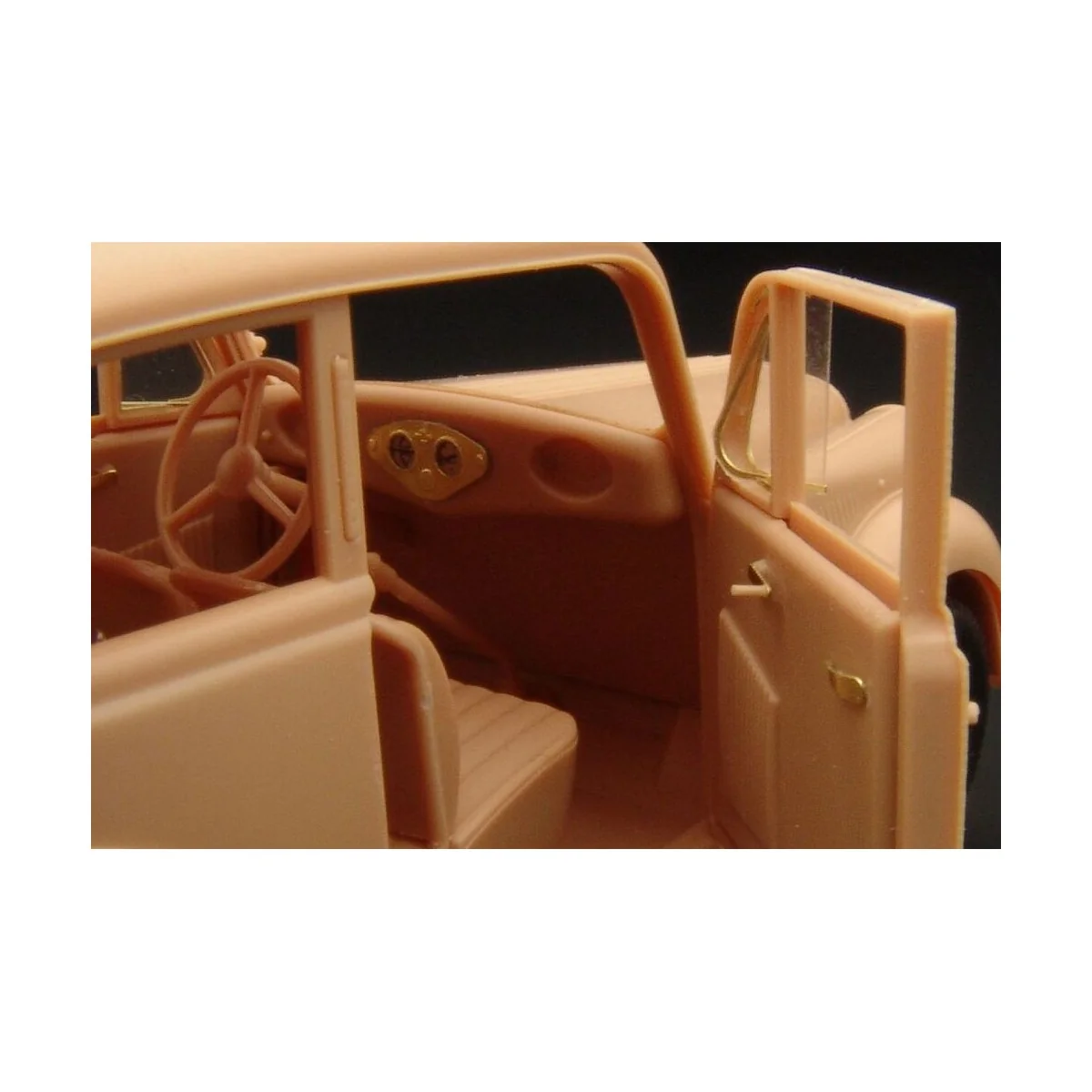 Opel OLYMPIA staff cabrio 1937, 1/35 - Hauler HLU35022