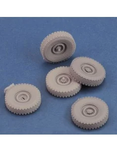 GAZ sagged wheels, 1/35 - Royal Model RM779 2