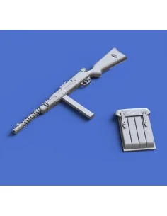 Beretta MAB 38 A- 6 pcs, 1/35 - Royal Model RM943