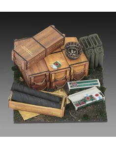 Base with 105 mm Ammo with Cases cm4x4 - Royal Model RM992
