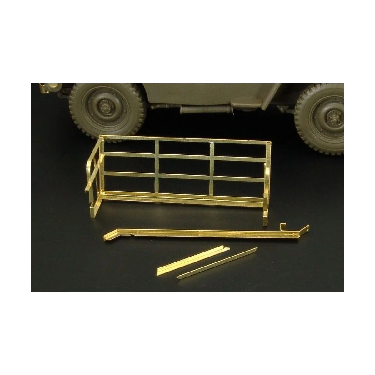 Jeep basket nad wire cuter, 1/35 - Hauler HLU35037