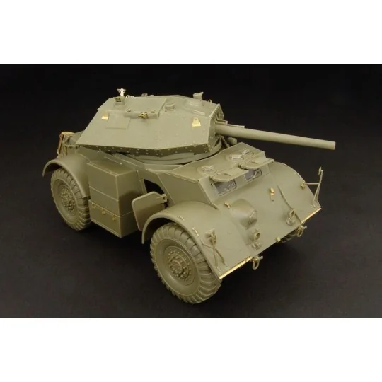 STAGHOUND Mk III, 1/35 - Hauler HLU35050