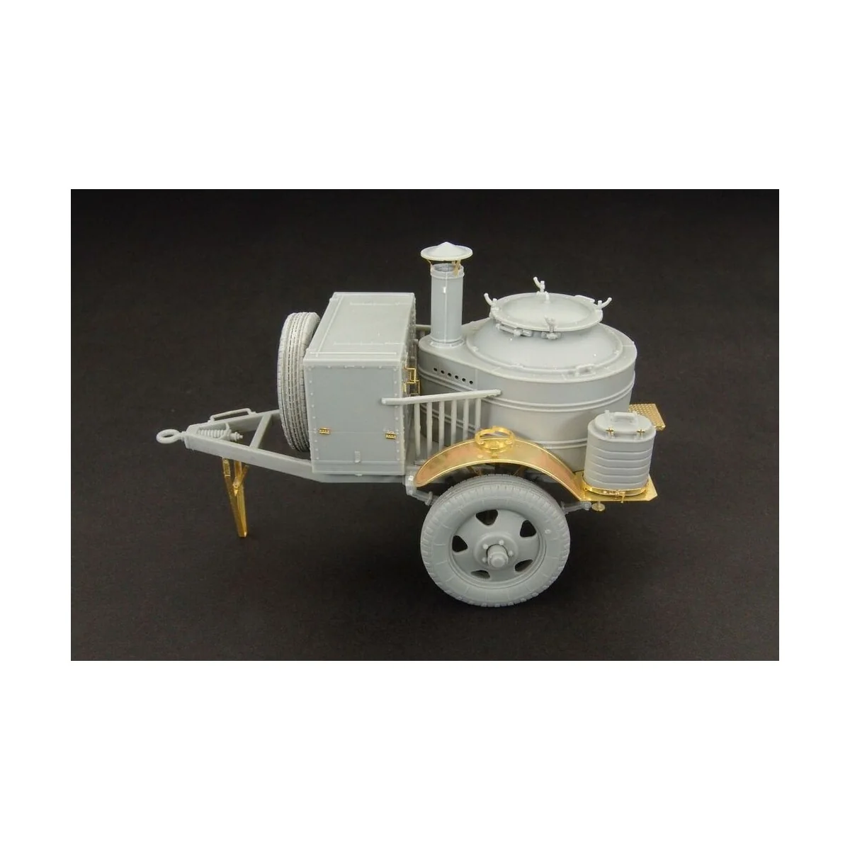 Soviet field kichen KP-42, 1/35 - Hauler HLU35051