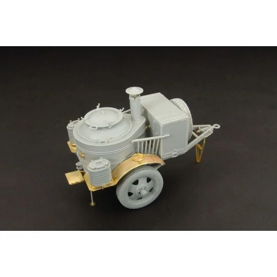 Soviet field kichen KP-42 - Hauler HLU35051