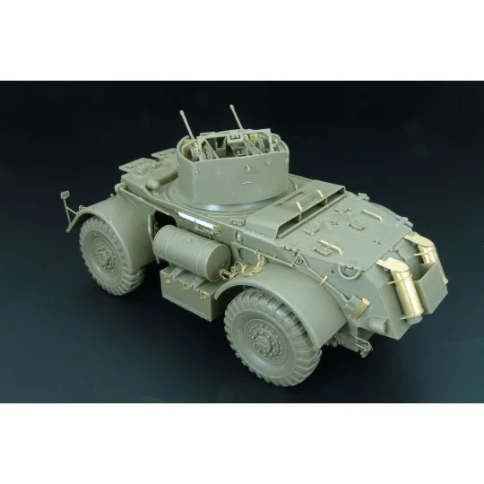T17E2 AA Staghound, 1/35 - Hauler HLU35052