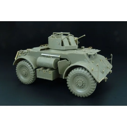 T17E2 AA Staghound, 1/35 - Hauler HLU35052