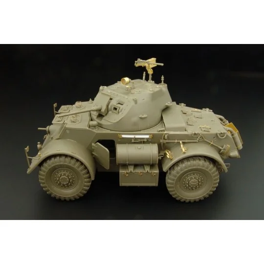 T17E1 Staghound Mk I, 1/35 - Hauler HLU35054