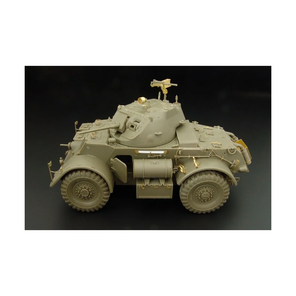 T17E1 Staghound Mk I, 1/35 - Hauler HLU35054