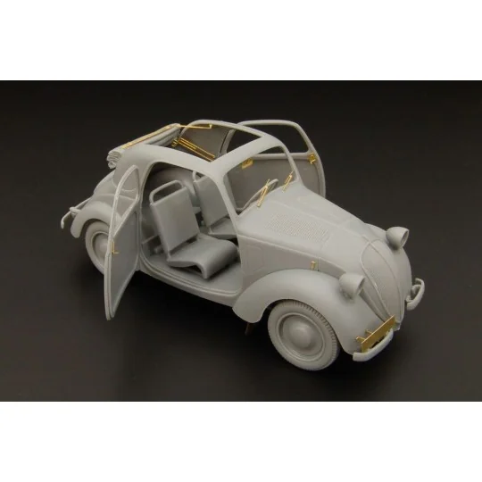 Simca 5, 1/35 - Hauler HLU35062