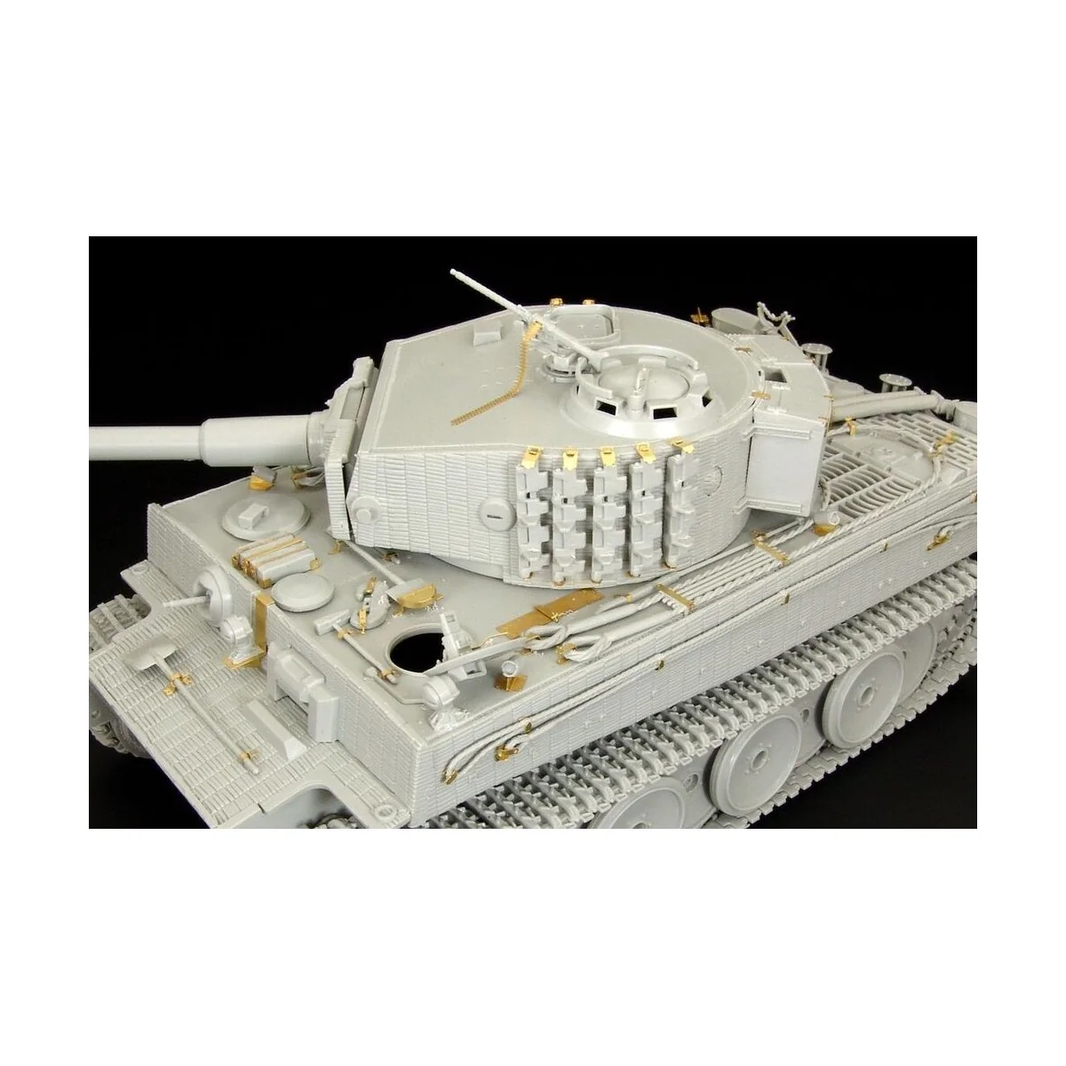 Tiger I ausf E - basic (6471 Italeri), 1/35 - Hauler HLU35063