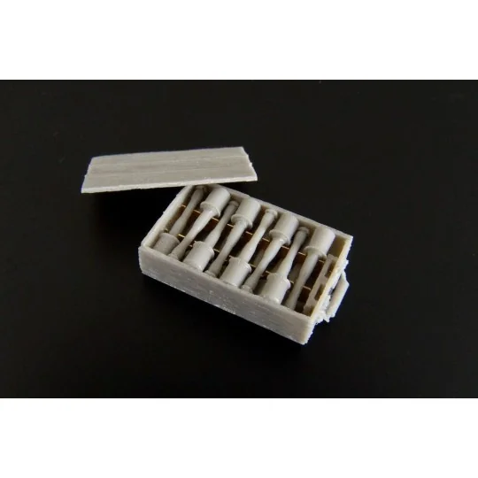 german hand grenades stielhgr 24 and box (30-2 pcs) - Hauler HLU35070