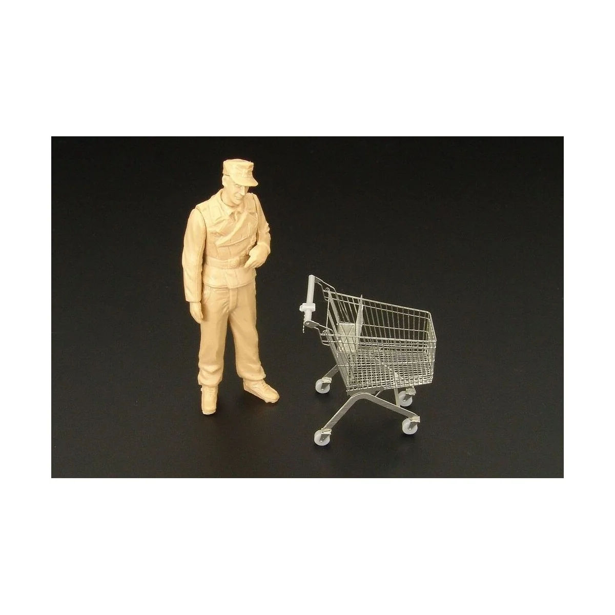 Shopping cart, 1/35 - Hauler HLU35073