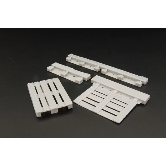 Euro pallet (2pcs), 1/35 - Hauler HLU35095