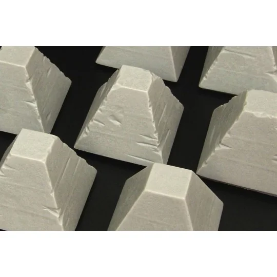 Dragon’s Teeth tank traps, 1/35 - Hauler HLU35096