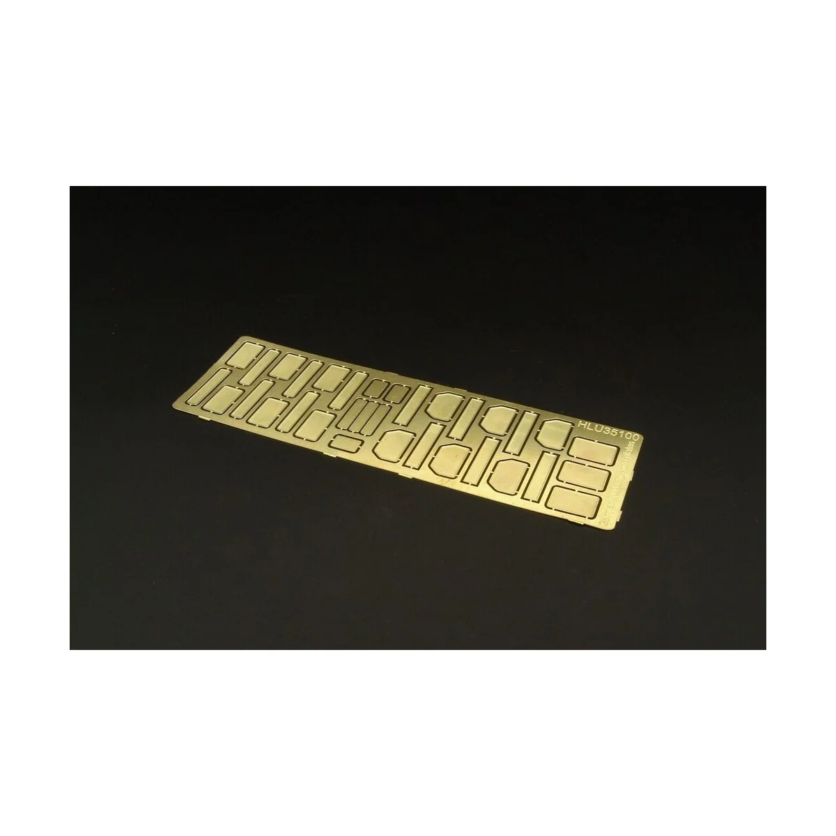 German WWII licence plates, 1/35 - Hauler HLU35100