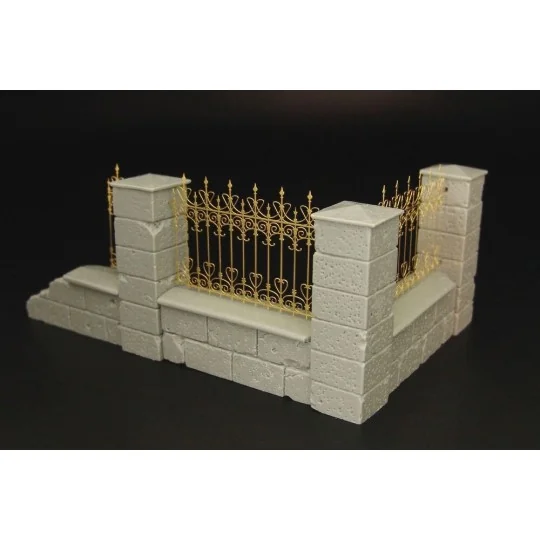 Castle fence, 1/35 - Hauler HLU35106