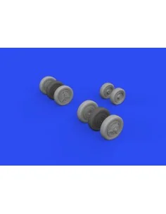 SR-71A wheels, 1/48 - Eduard Accessories 648740 2