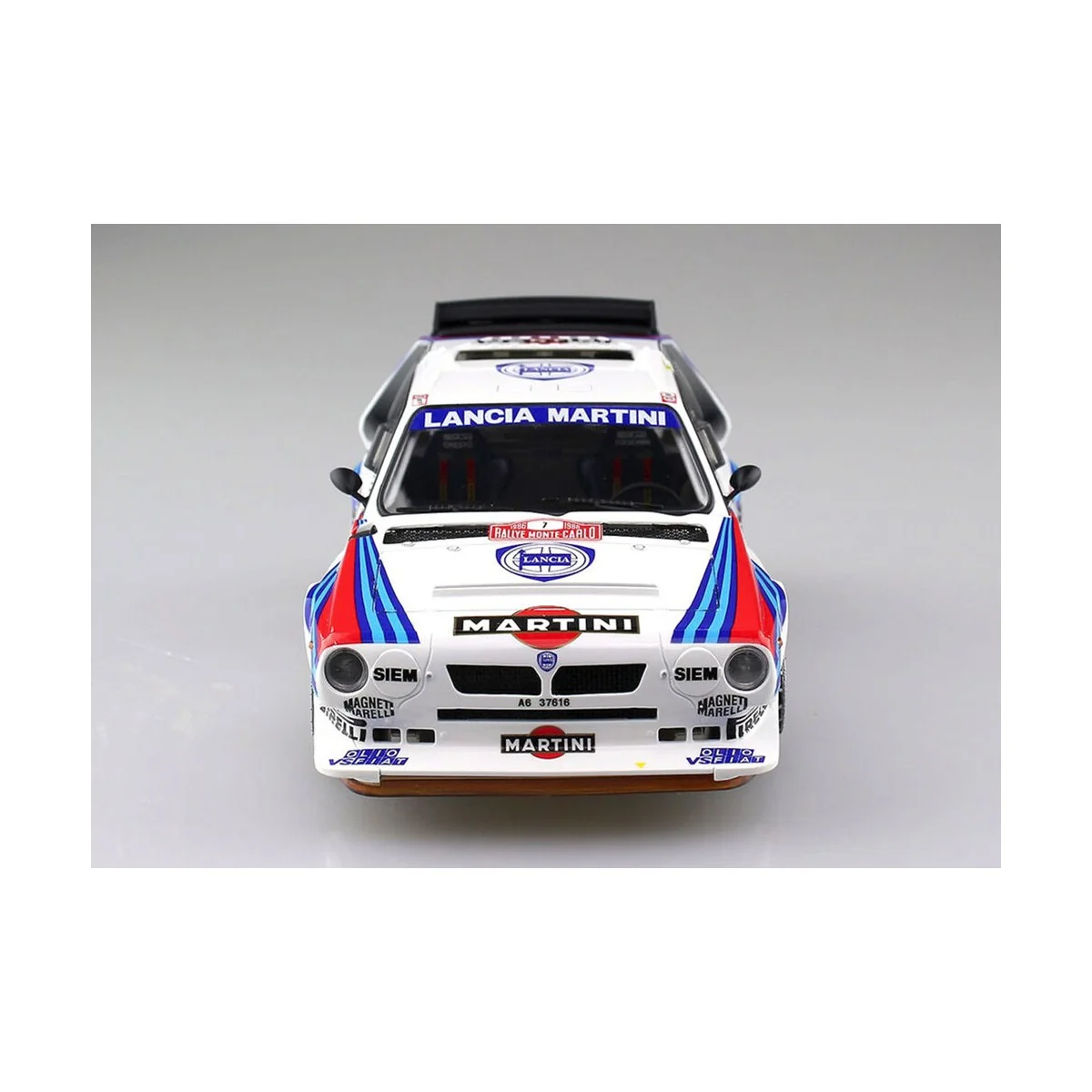 Lancia Delta S4 Martini '86 Monte Carlo, 1/24 - NUNU-BEEMAX PN24030 Lancia Delta S4 Martini '86 Monte Carlo, 1/24 - NUNU-BEEMAX PN24030