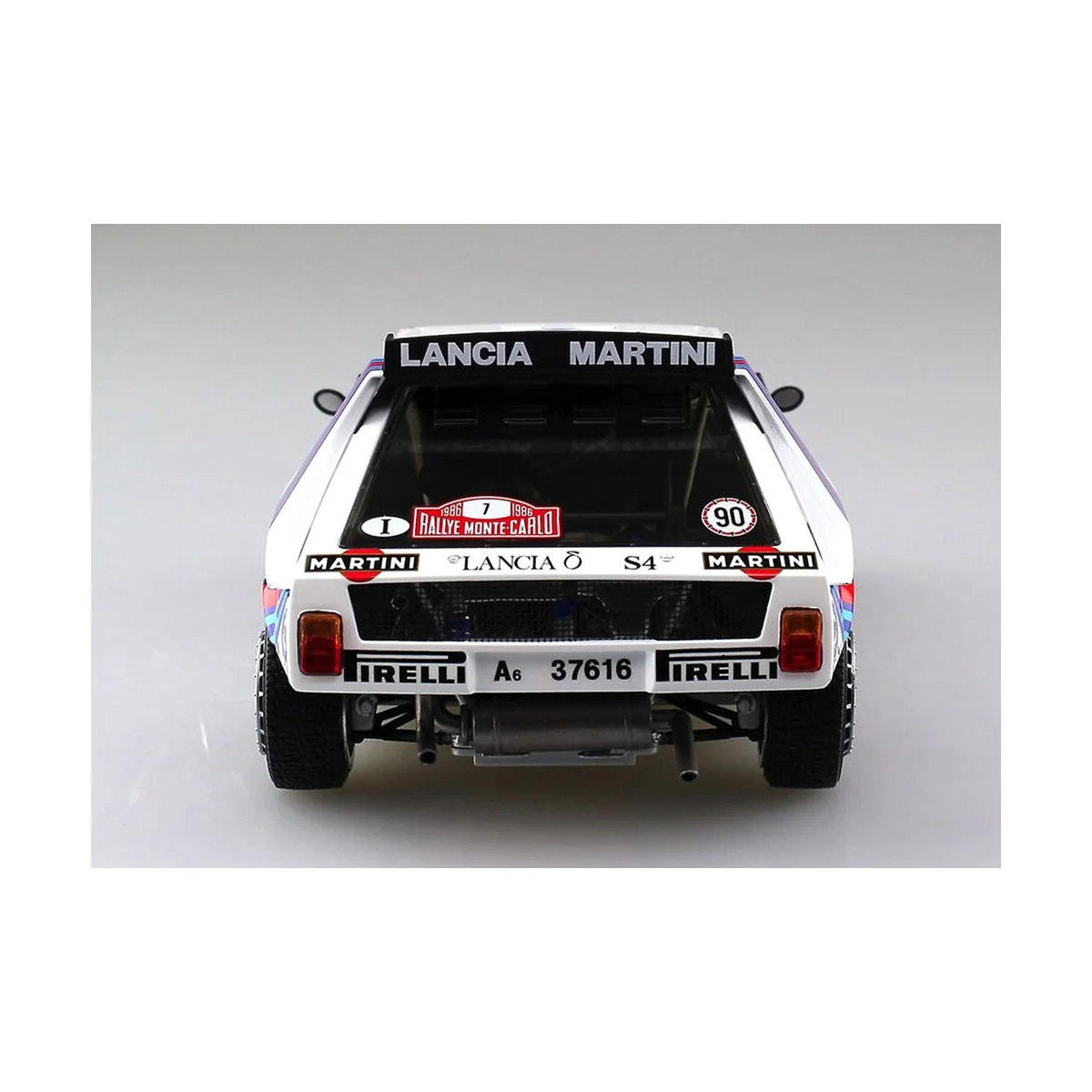 Lancia Delta S4 Martini '86 Monte Carlo, 1/24 - NUNU-BEEMAX PN24030 Lancia Delta S4 Martini '86 Monte Carlo, 1/24 - NUNU-BEEMAX PN24030