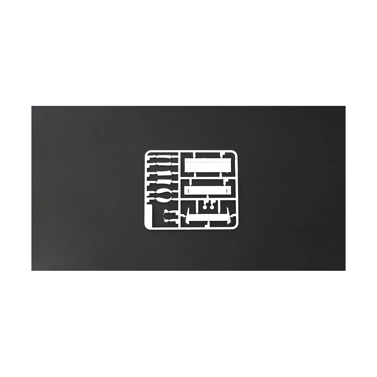 AUDI SPORT QUATTRO S1 (E2), 1/24 - NUNU-BEEMAX B24035 AUDI SPORT QUATTRO S1 (E2), 1/24 - NUNU-BEEMAX B24035