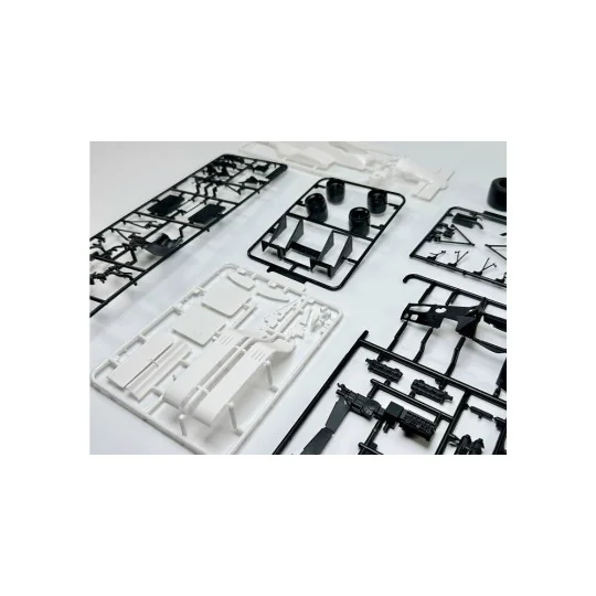 McLaren MP4/2B '85 Monaco GP - NUNU-BEEMAX BX20001