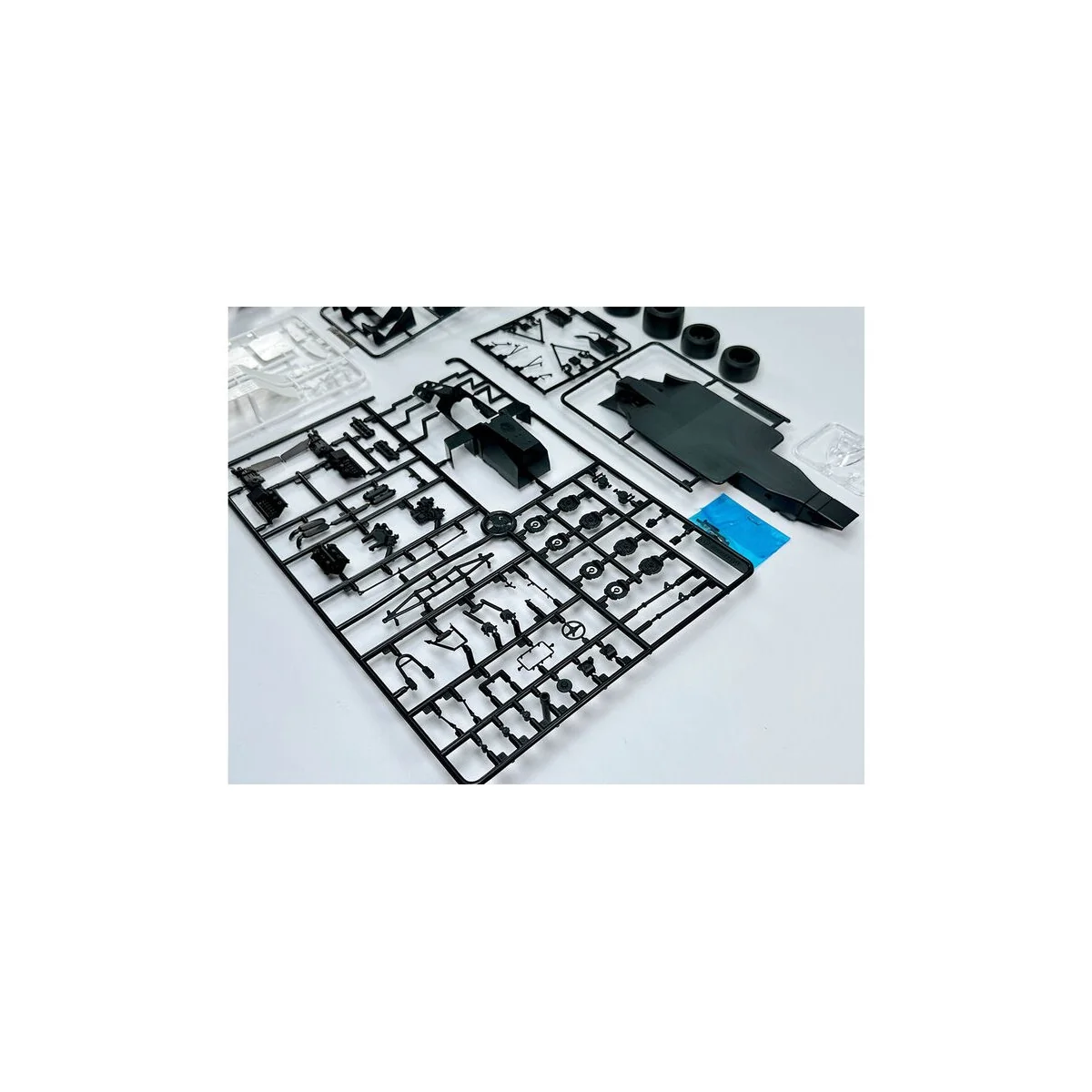 McLaren MP4/2B '85 Monaco GP, 1/20 - NUNU-BEEMAX BX20001 McLaren MP4/2B '85 Monaco GP, 1/20 - NUNU-BEEMAX BX20001