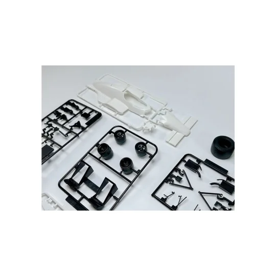 McLaren MP4/2B '85 Monaco GP - NUNU-BEEMAX BX20001