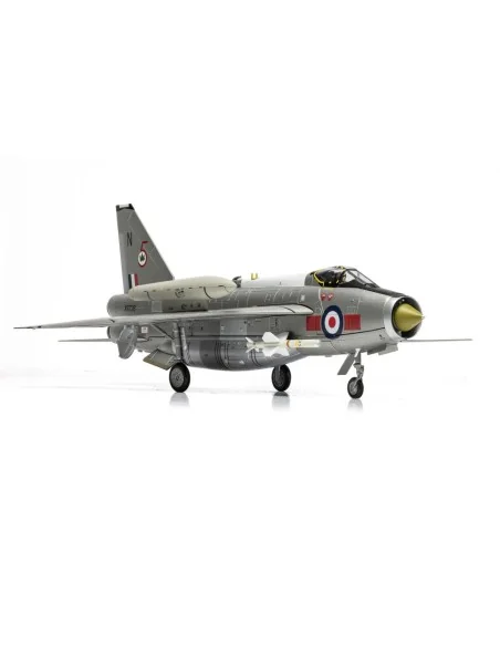 English Electric Lightning F.6 XR726/N, RAF No.5 Squadron, Binbrook...
