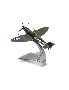 Supermarine Spitfire Mk.IXc, (MH656) WZ-RR 'Porky II', Lt. Robert C... 2