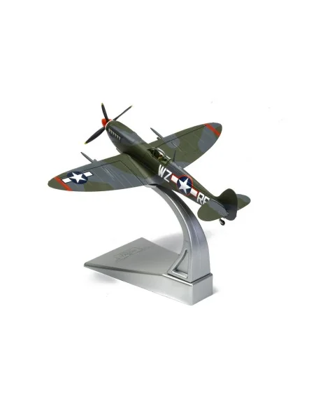 Supermarine Spitfire Mk.IXc, (MH656) WZ-RR 'Porky II', Lt. Robert C...