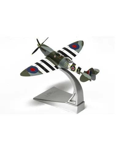 Supermarine Spitfire T9, MJ627/ 9G-Q (G-BMSB), Presented as Spitfir...