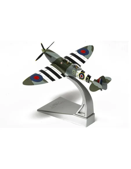 Supermarine Spitfire T9, MJ627/ 9G-Q (G-BMSB), Presented as Spitfir...