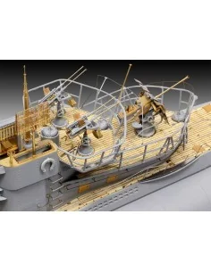 German Submarine Type VII C/41, 1/72 - Revell 05163 2