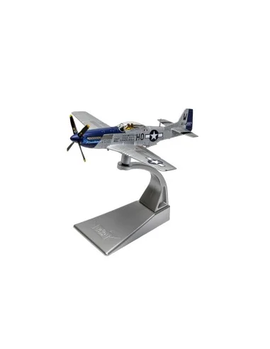 North American P-51D Mustang, ‘Moonbeam McSWINE’, William T. ‘Bill’...