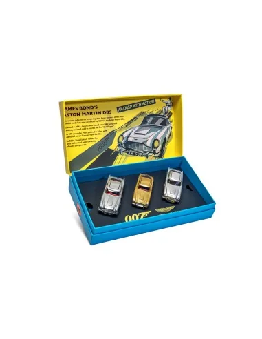 James Bond Aston Martin DB5 Classic Collector Set (CORGI 70th Anniv...