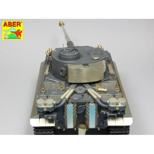 Pz.Kpfw.VIAusf.E(Sd.Kfz.181)Tiger I-s.PzAbt.501 in Tunisia - Aber M...