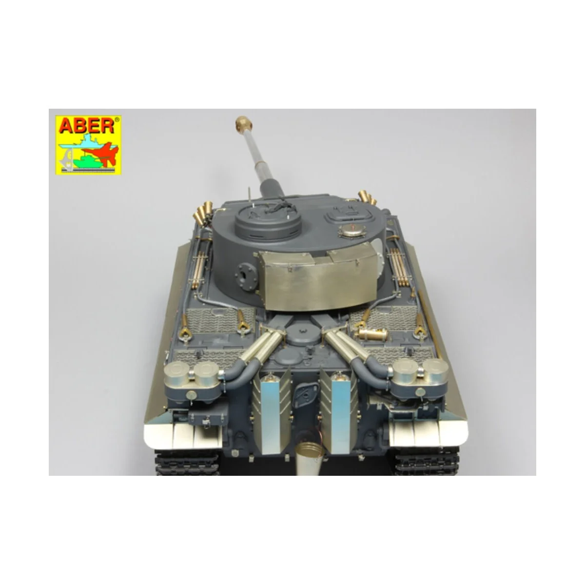 Pz.Kpfw.VIAusf.E(Sd.Kfz.181)Tiger I-s.PzAbt.501 in Tunisia, 1/16 - ...