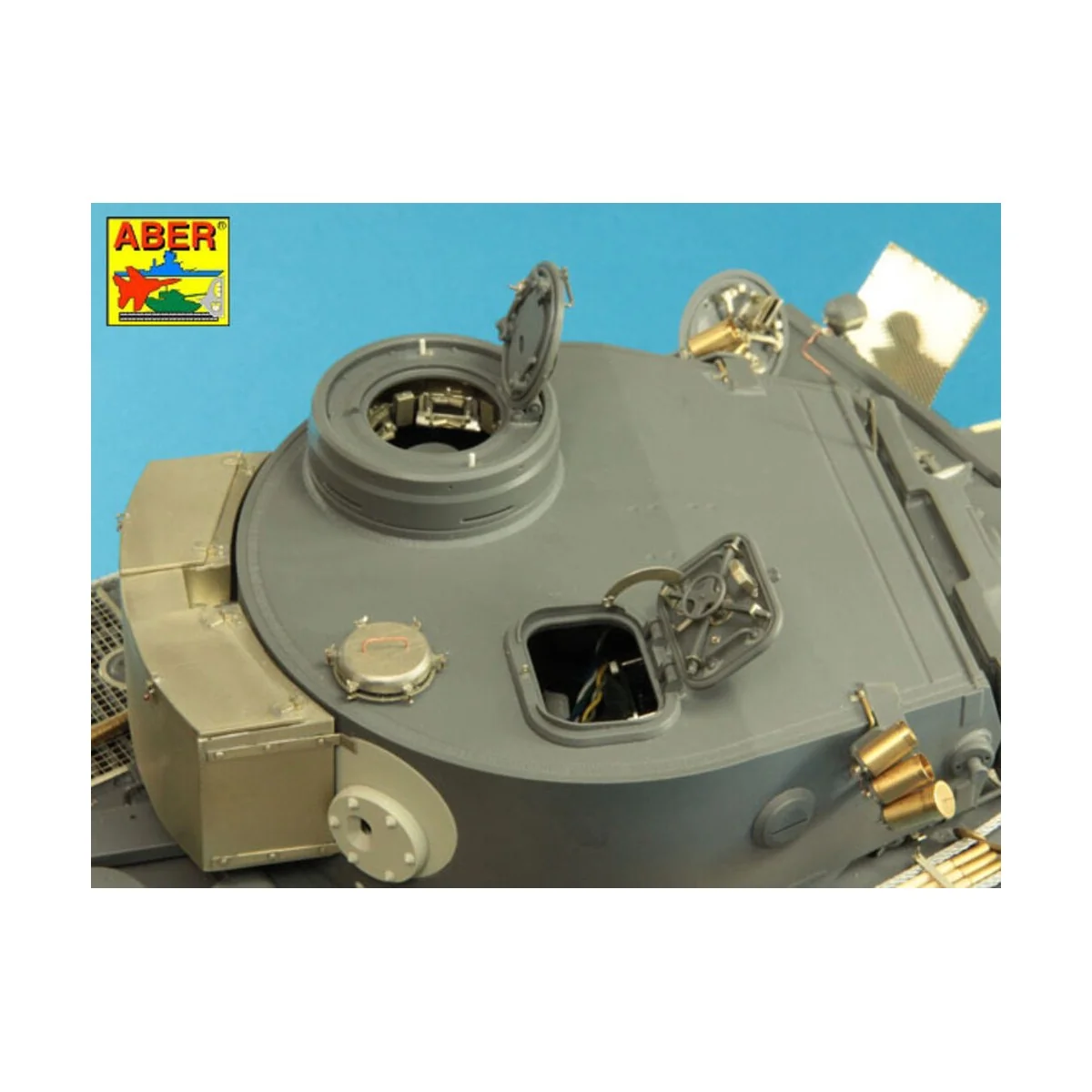 Pz.Kpfw.VIAusf.E(Sd.Kfz.181)Tiger I-s.PzAbt.501 in Tunisia, 1/16 - ...