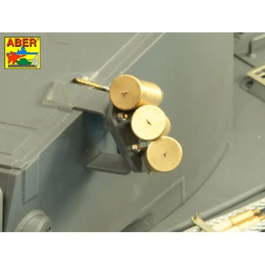 Pz.Kpfw.VIAusf.E(Sd.Kfz.181)Tiger I-s.PzAbt.501 in Tunisia, 1/16 - ...