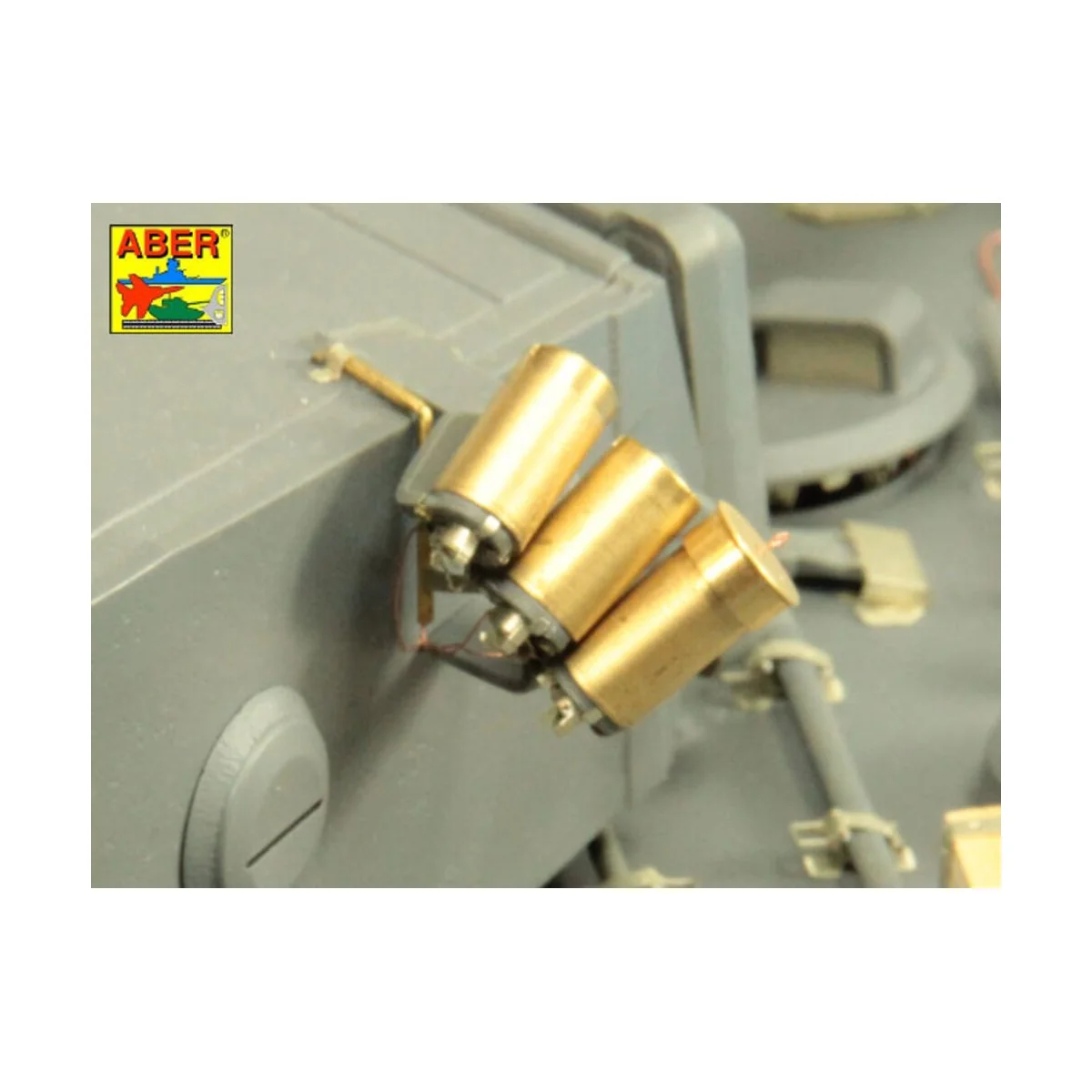 Pz.Kpfw.VIAusf.E(Sd.Kfz.181)Tiger I-s.PzAbt.501 in Tunisia, 1/16 - ...