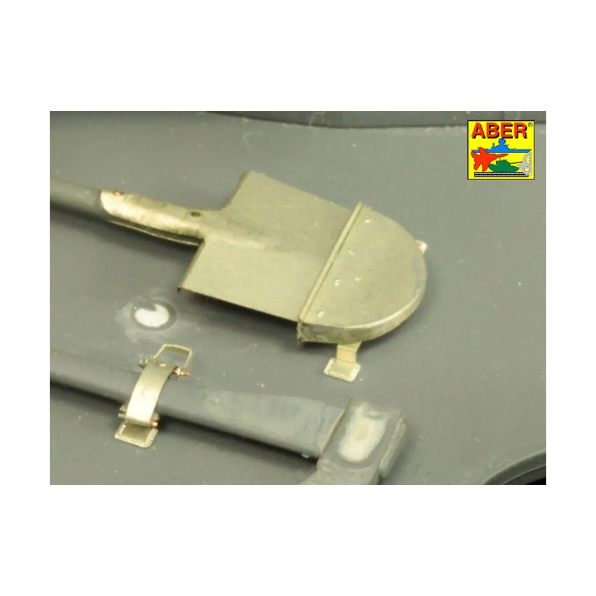 Pz.Kpfw.VIAusf.E(Sd.Kfz.181)Tiger I-s.PzAbt.501 in Tunisia, 1/16 - ...