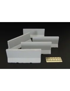 Modern concrete road barriers, 1/35 - Hauler HLC35006
