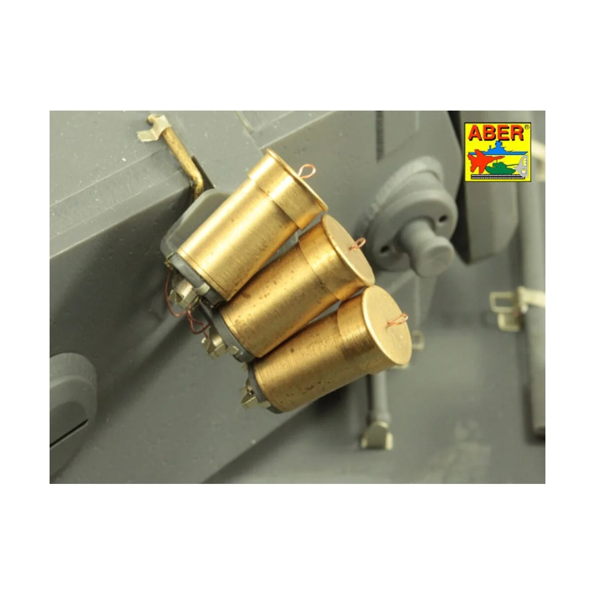 Smoke Discharges for German Tanks like, Tiger I, Panther D, Puma, L...