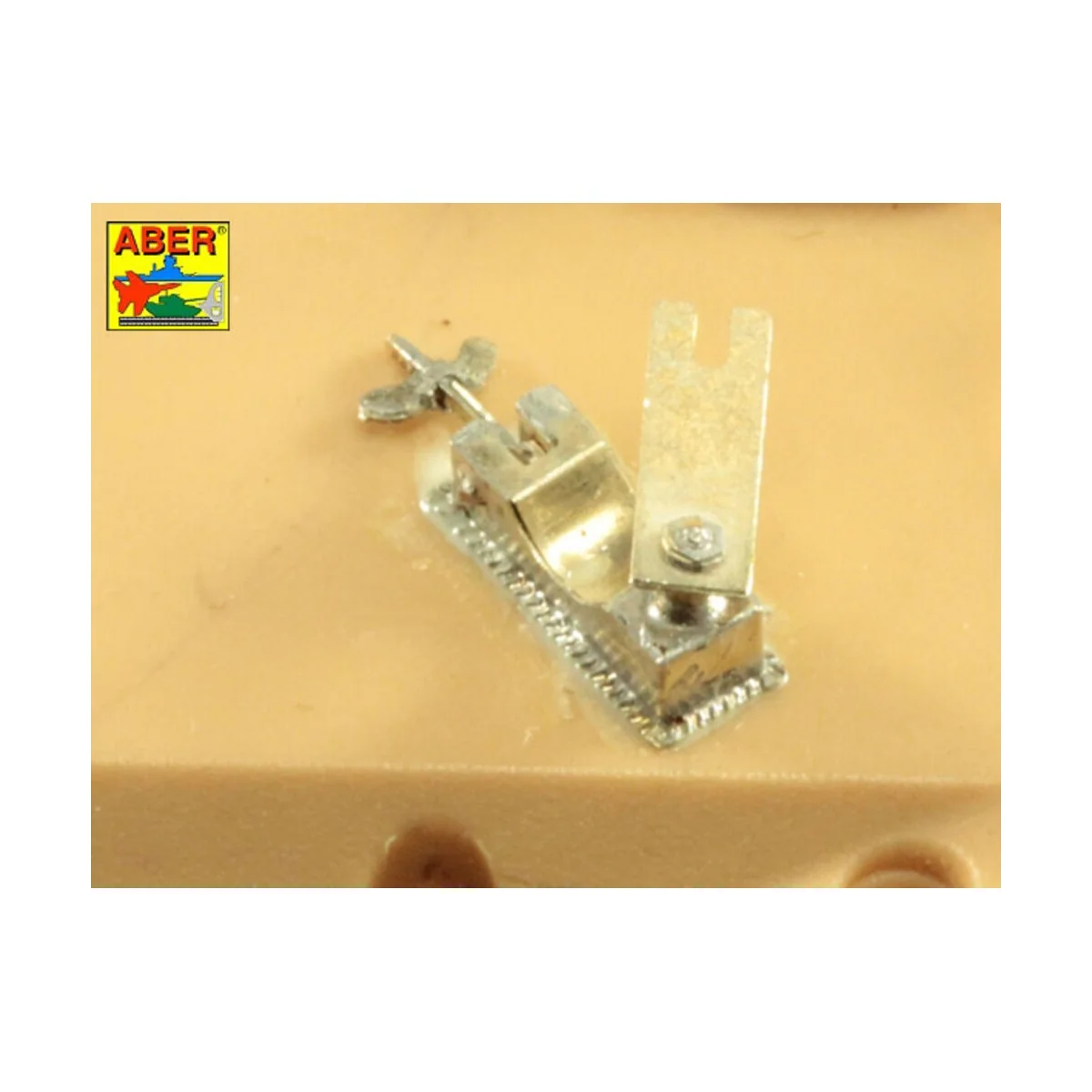 Clamps and Brackets for Tow & Track cables used on Tiger I & King T...