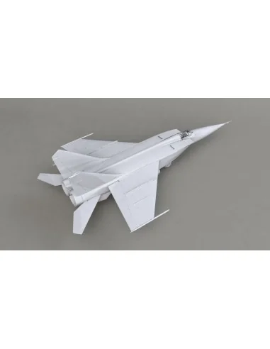 MiG-25 RBF, Soviet Reconnaissance Plane, 1/72 - ICM 72174