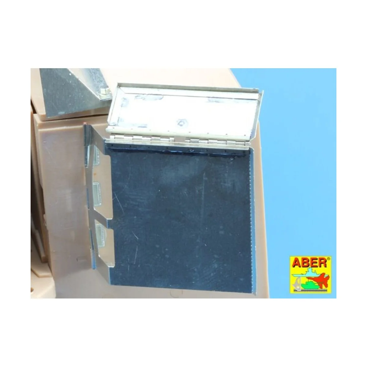 Rear fenders for Tiger I Ausf.E-(Late version) - Aber Models 16051