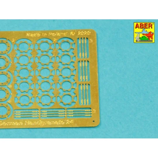 German Stielhandgranate 24 –set of 15 pcs. Metal and wood parts - A...