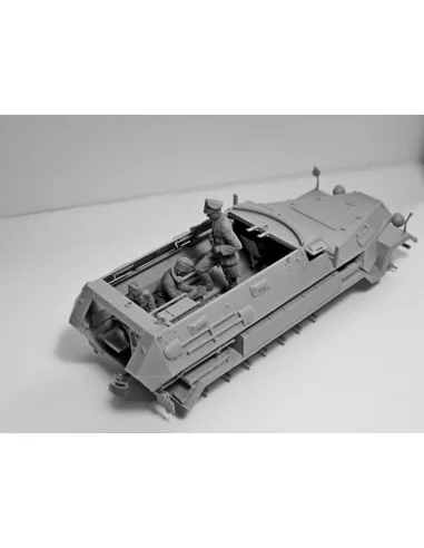 Sd.Kfz.251/6 Ausf.A with Crew, Limited, 1/35 - ICM 35104