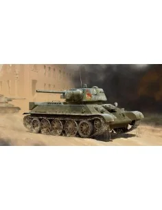 T-34/76 early 1943 production WWII Soviet Medium Tank, 1/35 - ICM 3...